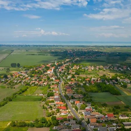 In 19551 Appartamento Balatonmáriafürdő